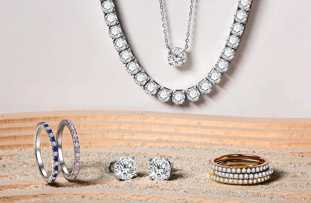 6.5mm D Color Moissanite Stud Earrings