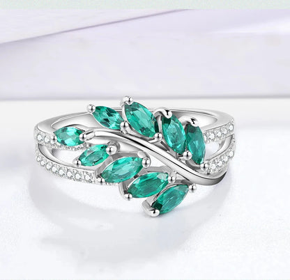 925 Sterling Silver Lab Emerald Created White Sapphire Ring